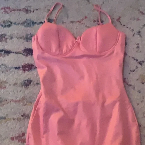 LINED SWEETHEART PINK DRESS - Picture 2 of 8